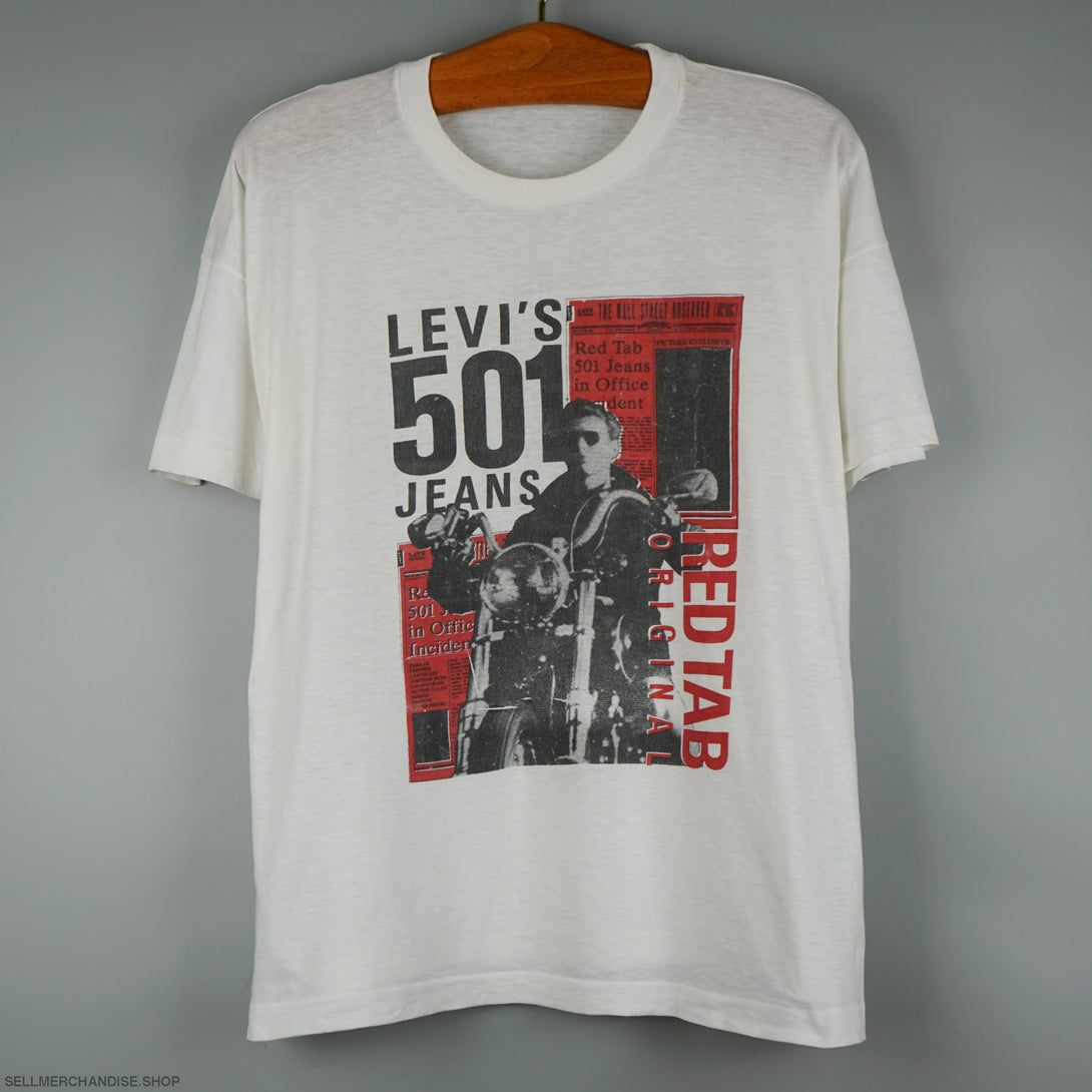 Vintage 1980s Levi's 501 Single Stitch t-shirt