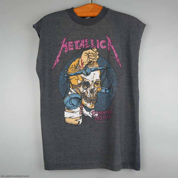 Vintage 1988 Metallica t-shirt Damaged Justice