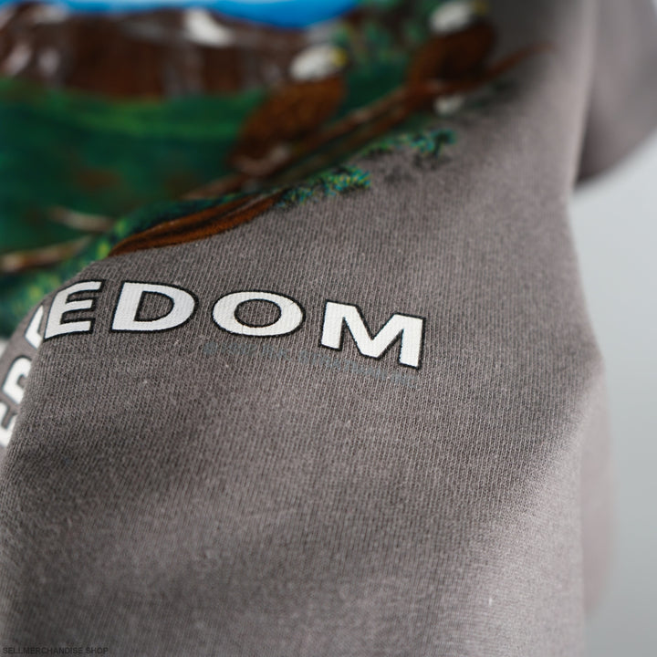 Vintage 1990s Harley Davidson Born To Freedom Eagle t-shirt