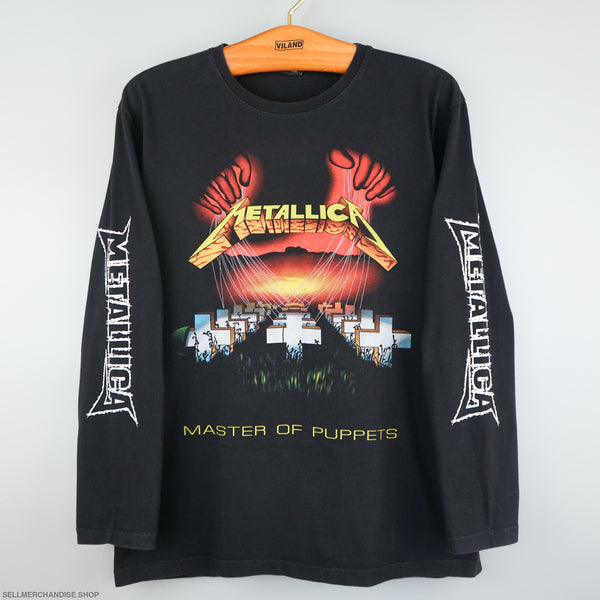 Vintage 1990s Metallica t shirt Master of Puppets