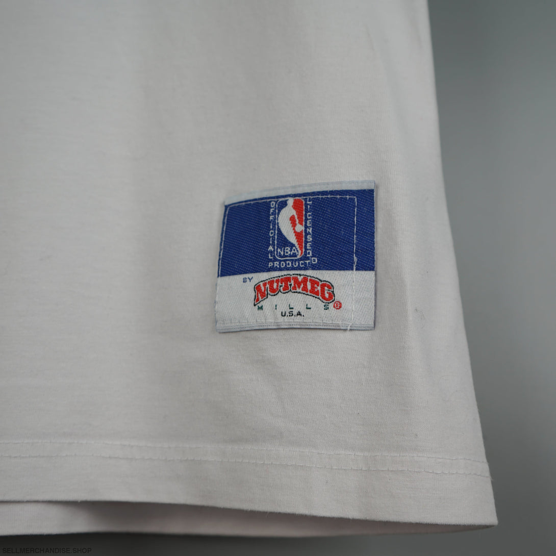 Vintage 1990s NBA LOGO t-shirt
