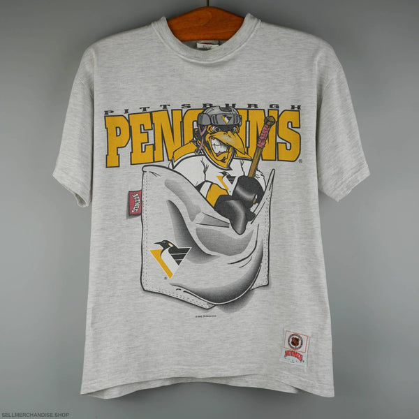 Vintage 1990s Pitsburg Penguins t-shirt by NUTMEG