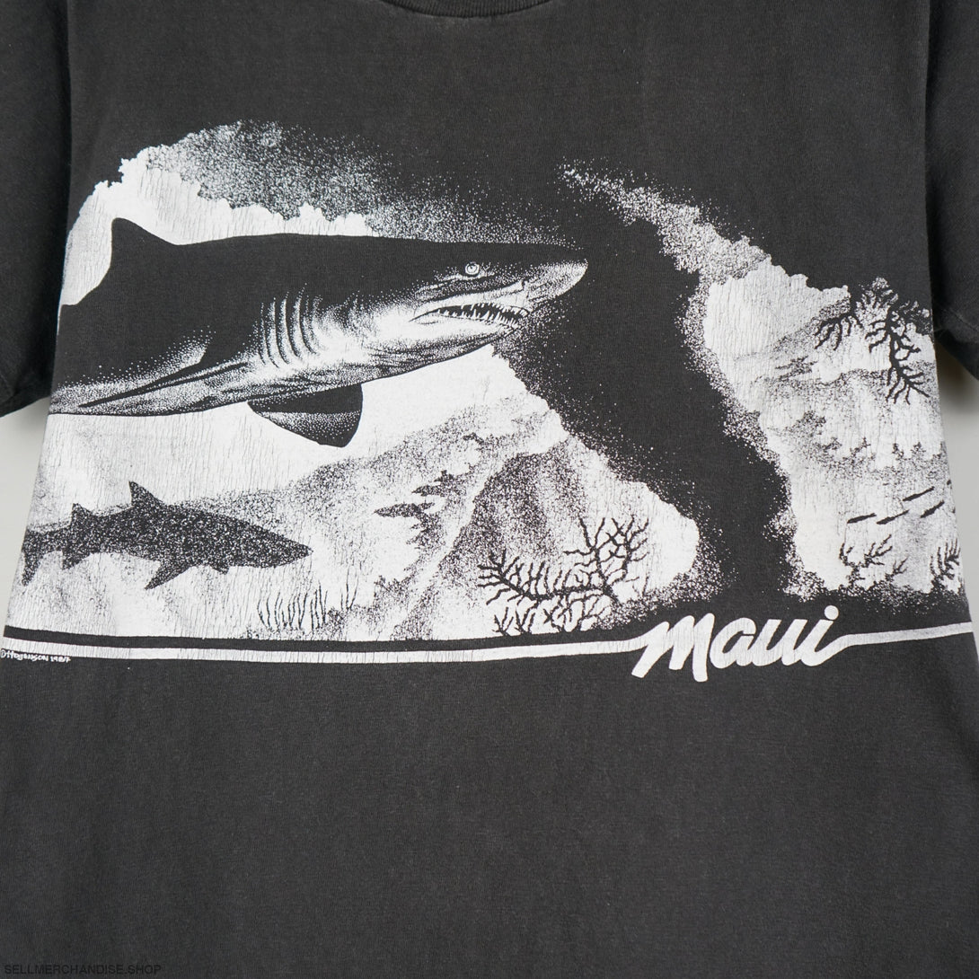 Vintage 1990s Shark t-shirt Maui