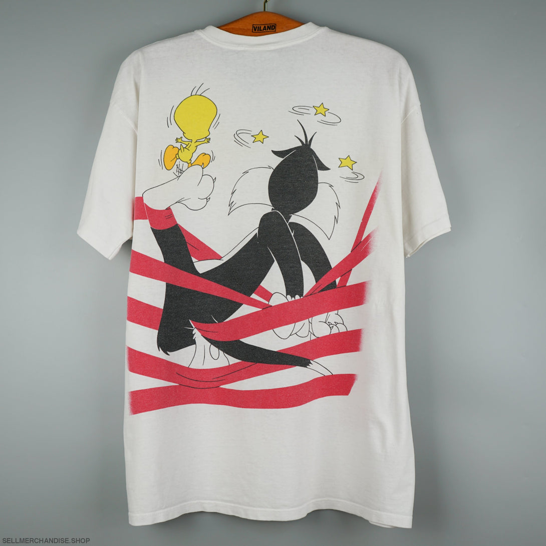 Vintage 1990s Tweety and Sylvester t-shirt all over print