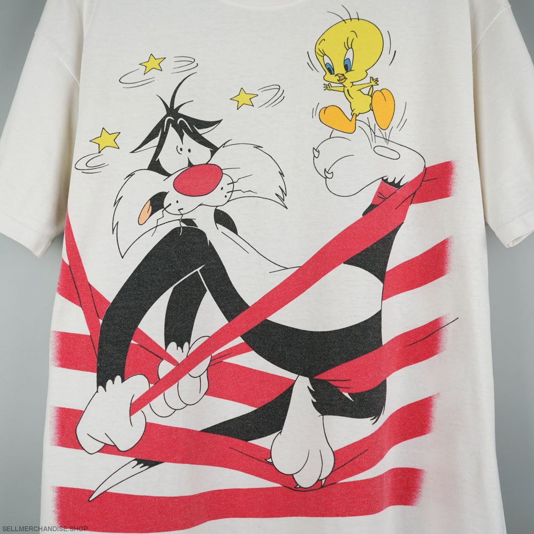 Vintage 1990s Tweety and Sylvester t-shirt all over print