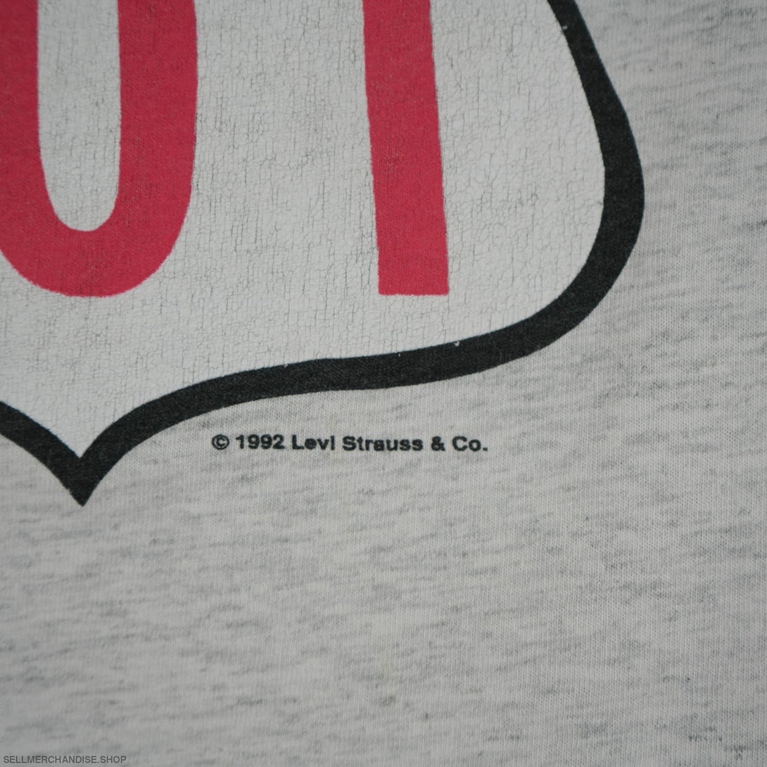 Vintage vintage 1992 Levi's 501 t-shirt