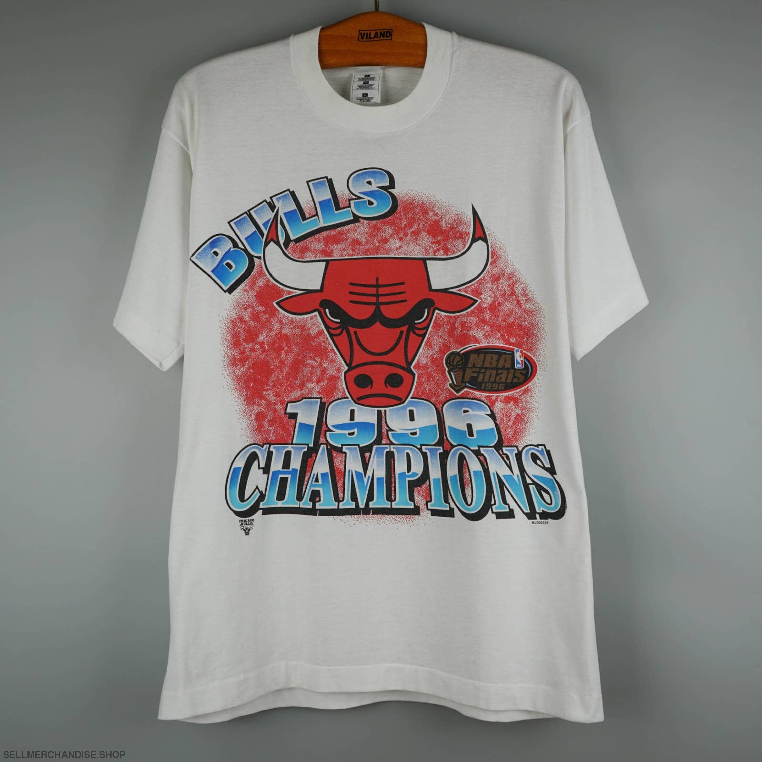 Vintage store 1996 Chicago bulls championship Tshirt