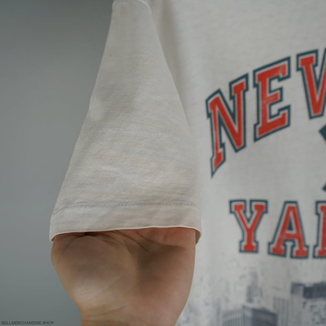 Vintage 1998 NY Yankees Distressed t-shirt