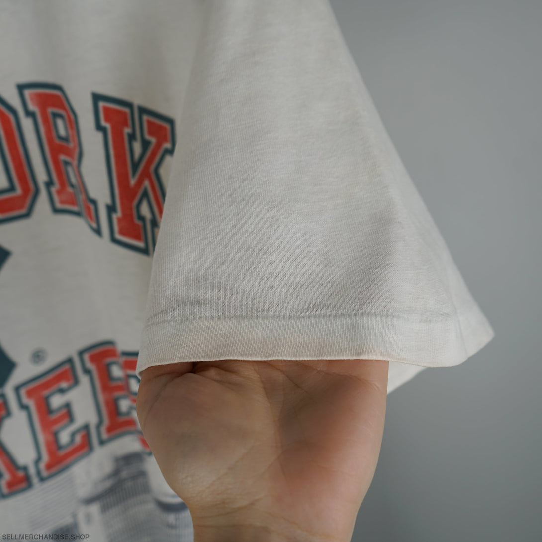 Vintage 1998 NY Yankees Distressed t-shirt