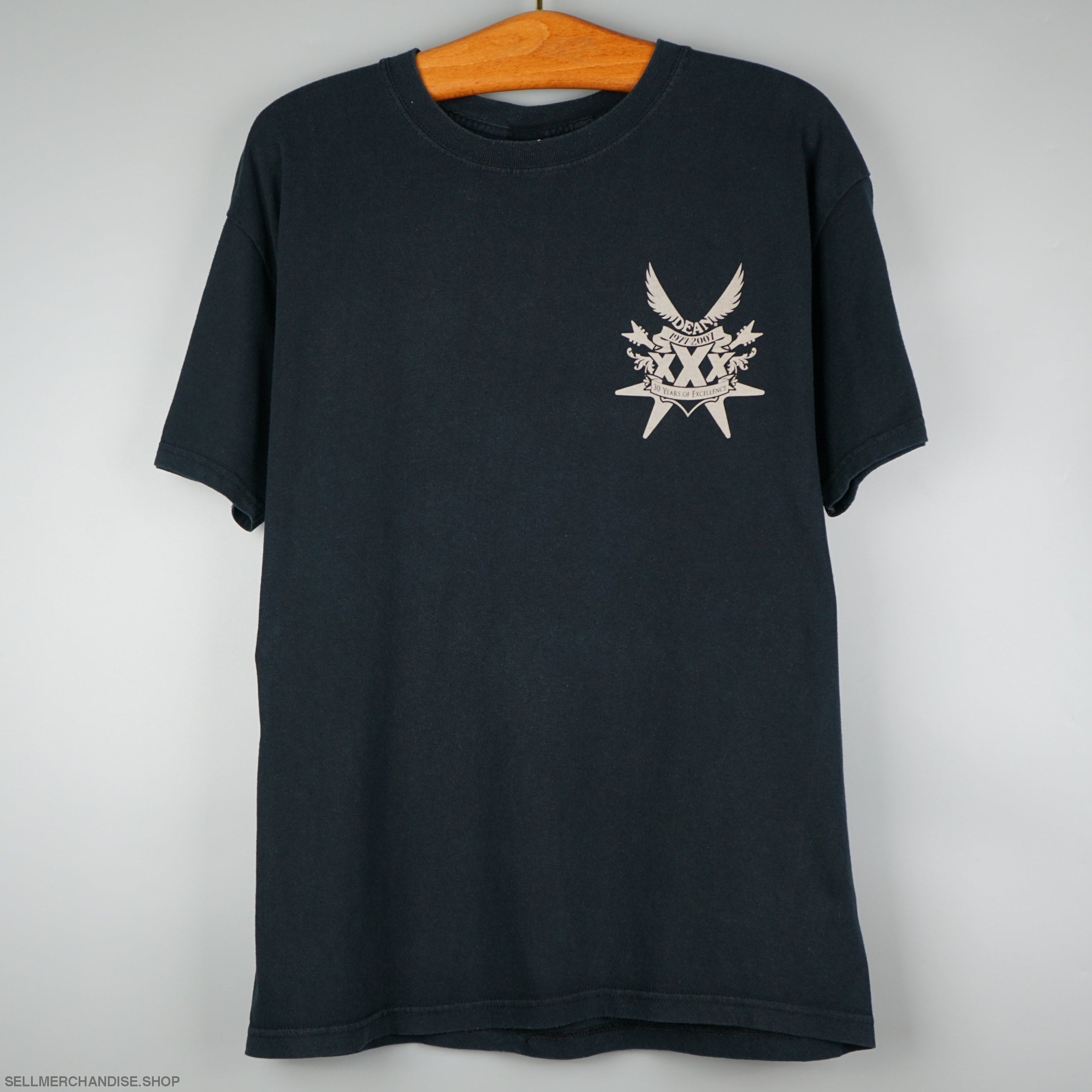 Dimebag Darrell Tシャツ 2004年モデル Dimebag Darrell Playing Guitar 1966-2004 T-Shirt