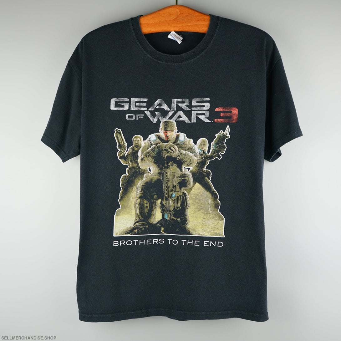 gears of war tee shirts Vintage 2011 Gears Of War 3 Game T-Shirt