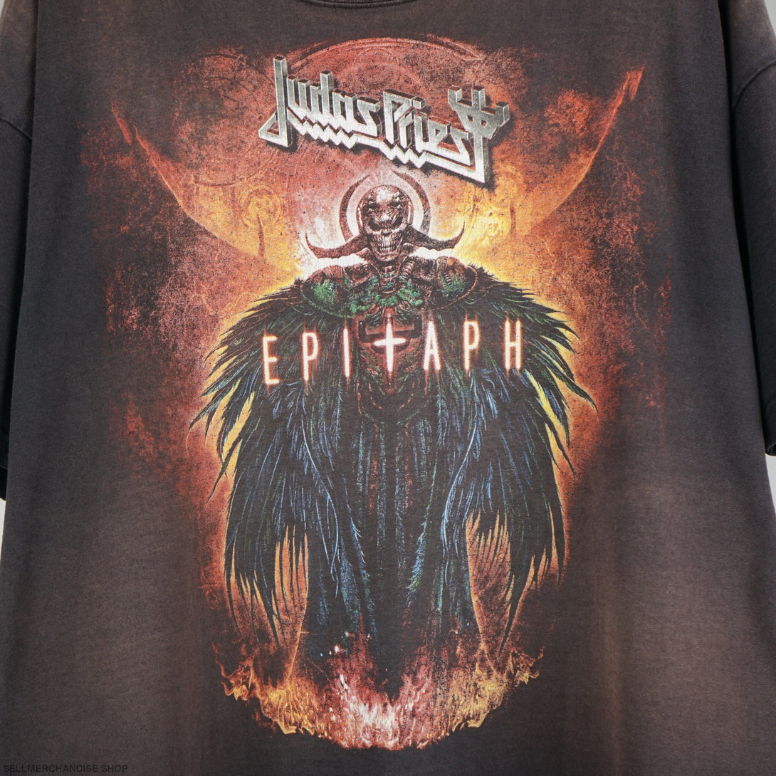 Vintage 2013 Judas Priest t-shirt Epitaph Thrashed Faded