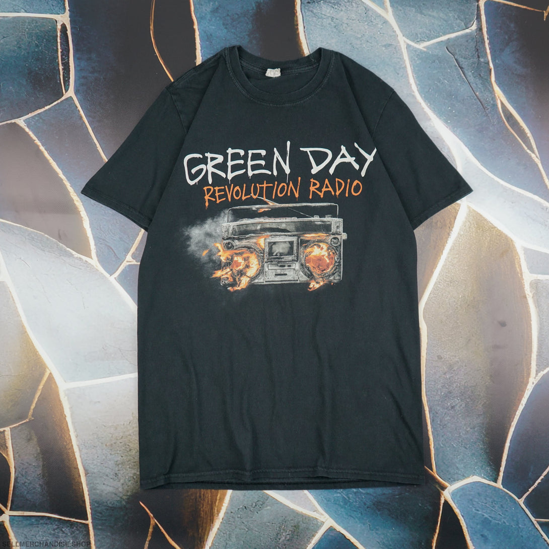 Vintage 2017 Green Day Tour T-Shirt