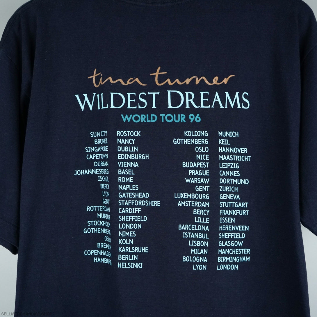 1996 Tina Turner tour t shirt distressed