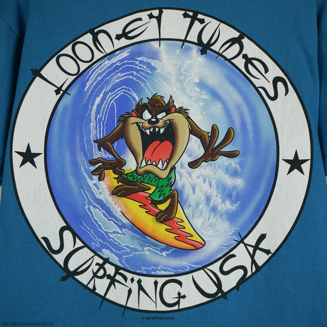 Vintage 1998 Tasmanian Devil Taz t-shirt Surfing USA
