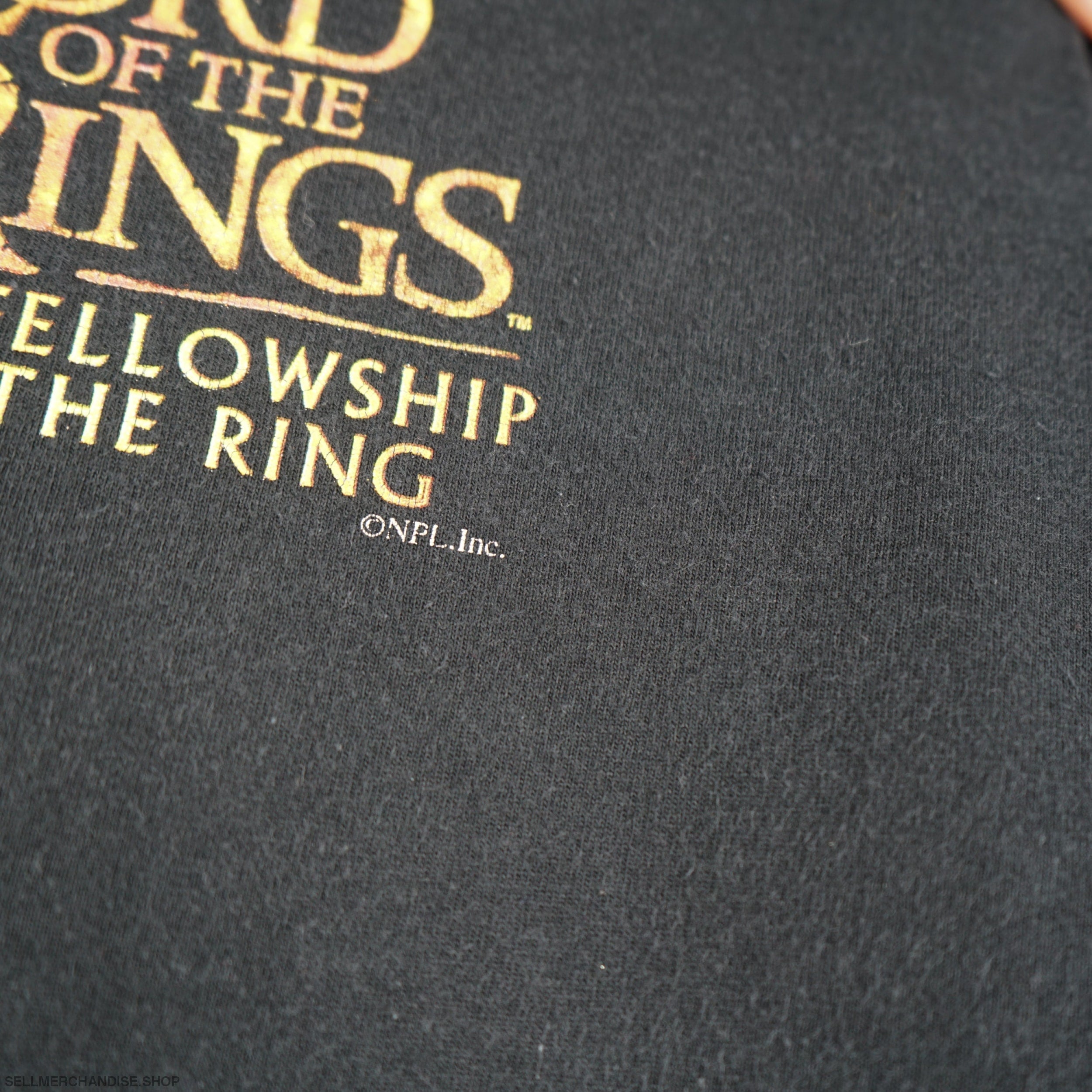 Vintage 2001 Lord OF The Rings promo t-shirt | SellMerchandise