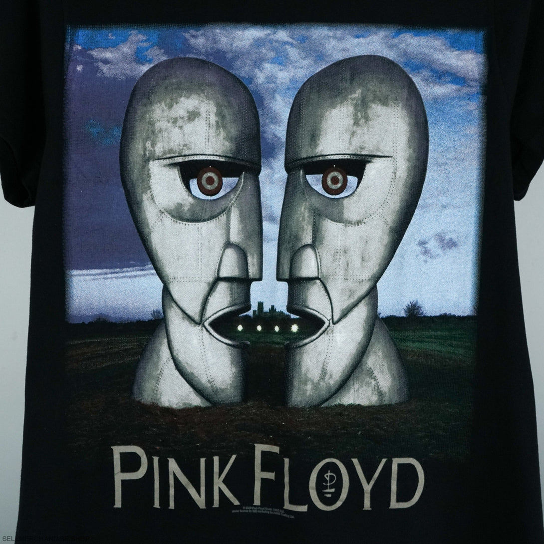 2002 Pink Floyd t-shirt