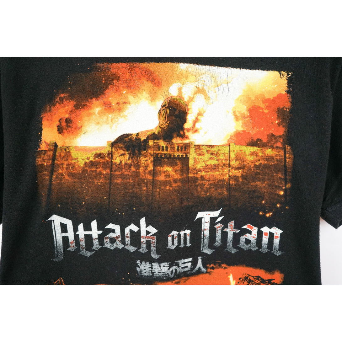 Vintage Attack On Titan t shirt 2009 Season 1
