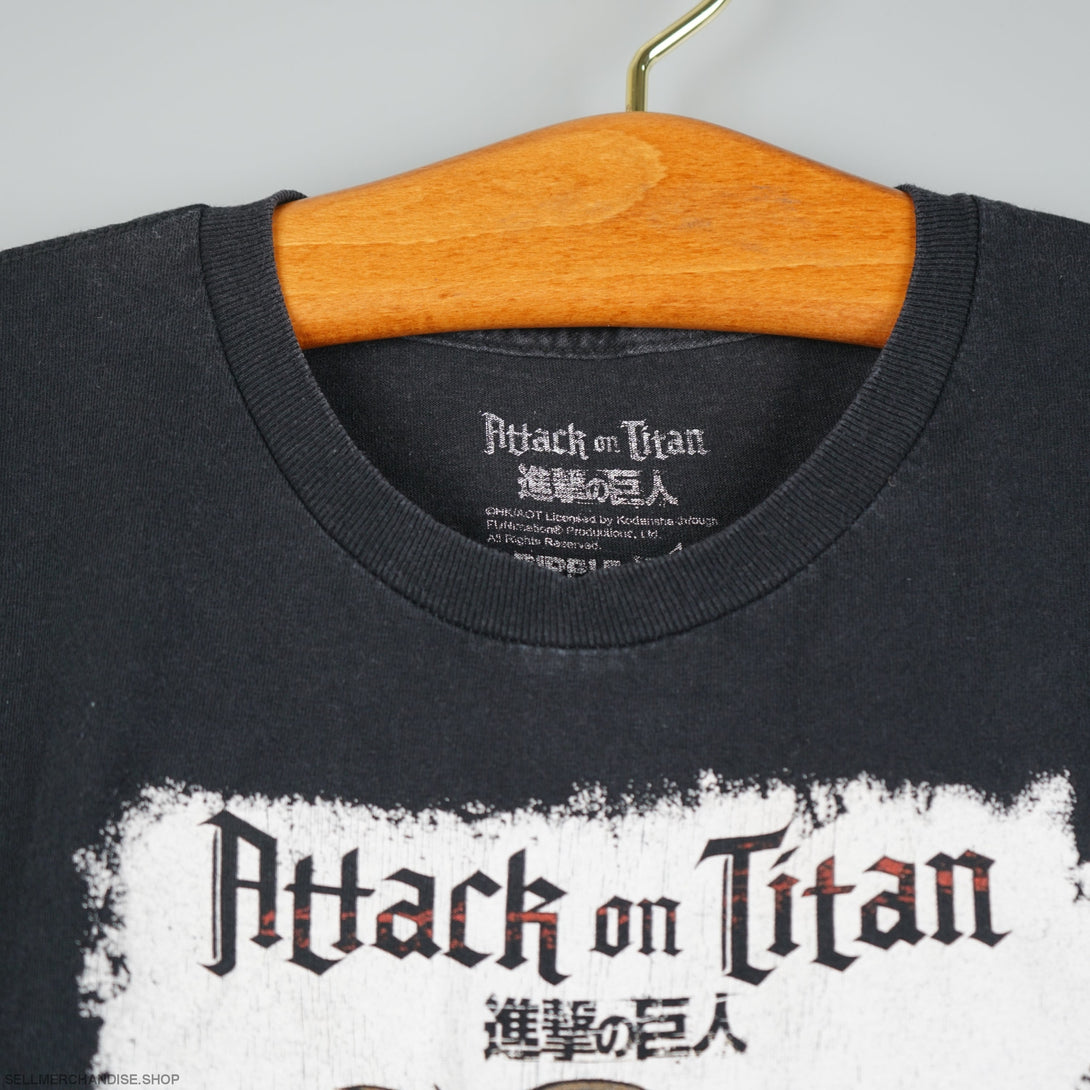 Vintage Attack on Titan t-shirt
