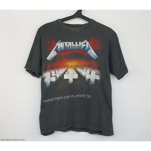 Vintage Metallica tshirt 2002 Master of Puppets