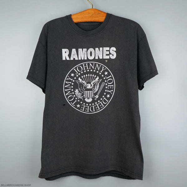 Ramones Hey Ho t-shirt early 2000s